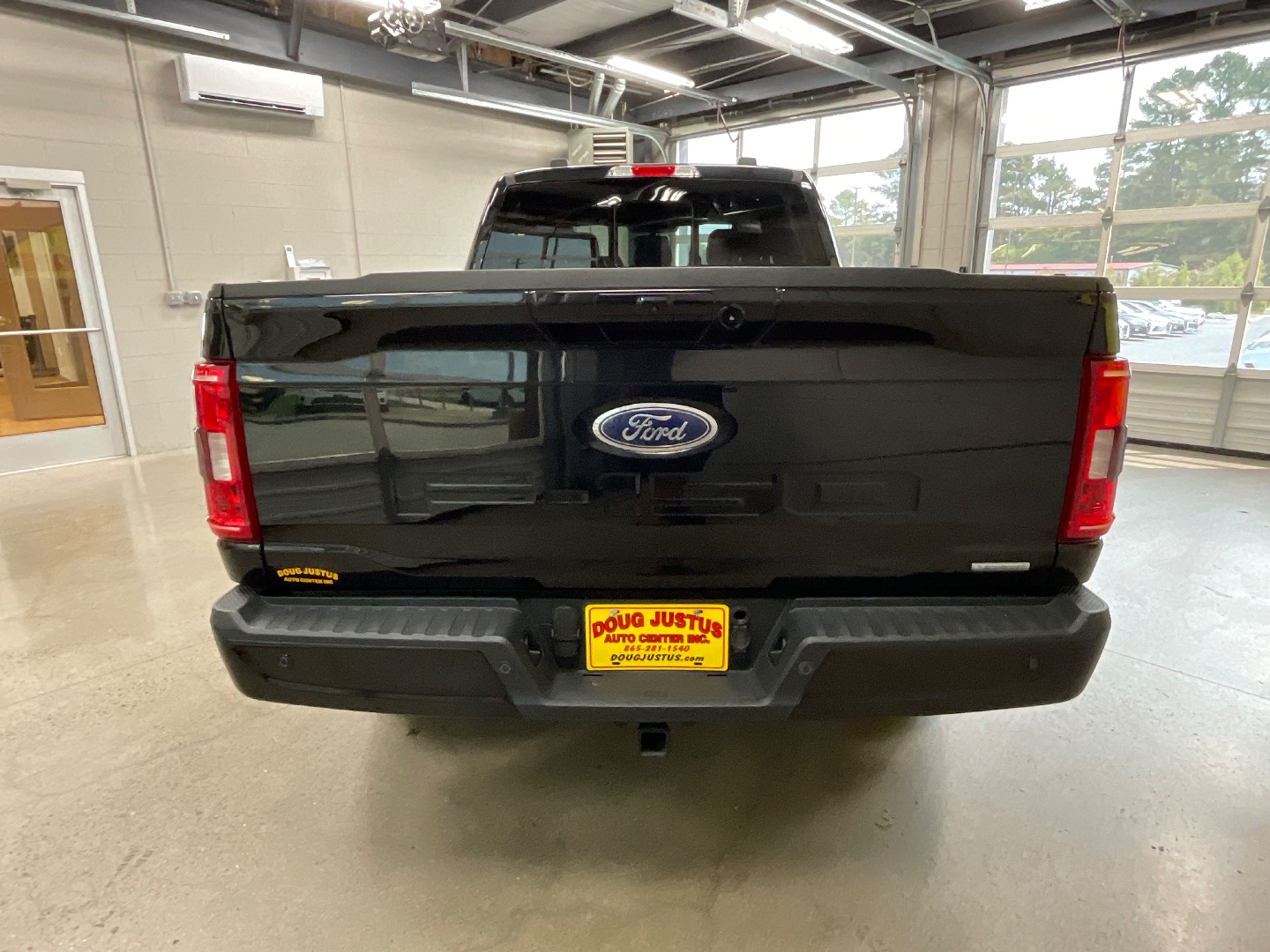 2023 Ford F-150 XLT - Photo 4