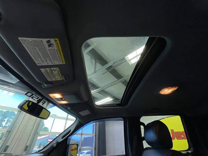 2012 FORD F-150 LARIAT
