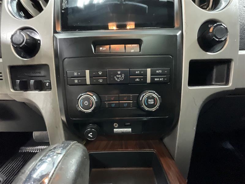 2012 FORD F-150 LARIAT