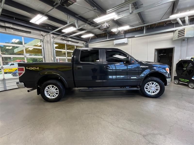 2012 FORD F-150 LARIAT