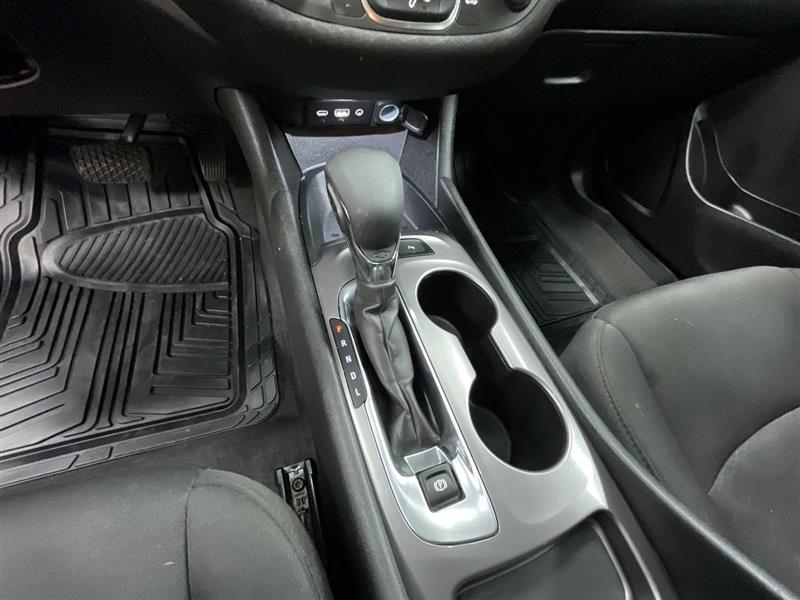 2023 CHEVROLET MALIBU LS