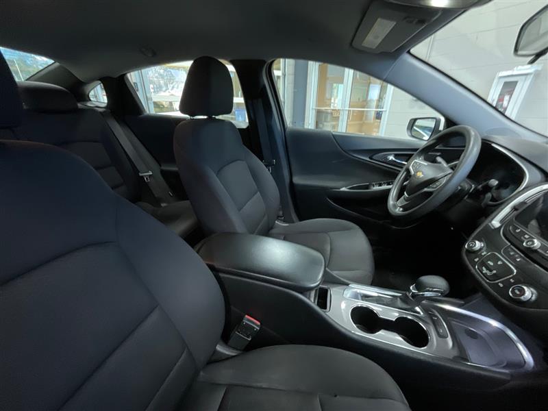 2022 CHEVROLET MALIBU LS