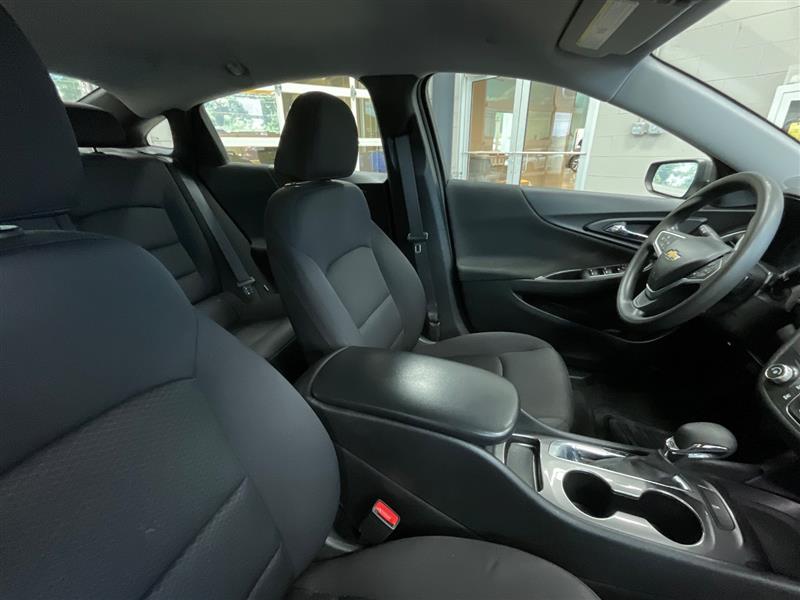 2022 CHEVROLET MALIBU LS