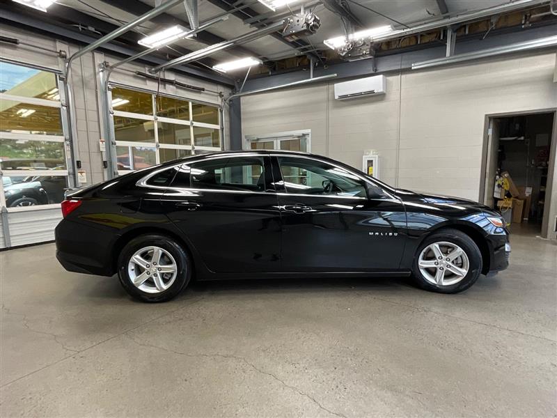 2022 CHEVROLET MALIBU LS
