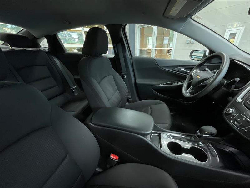 2023 CHEVROLET MALIBU LS