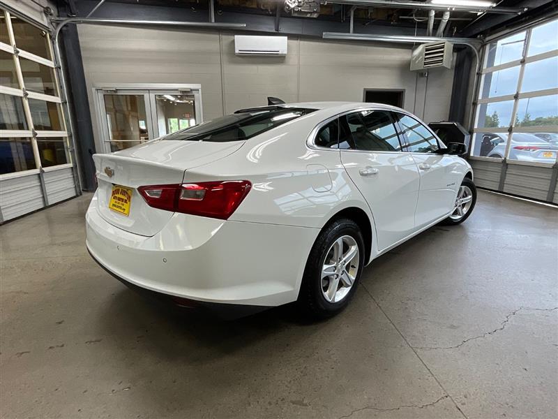 2023 CHEVROLET MALIBU LS