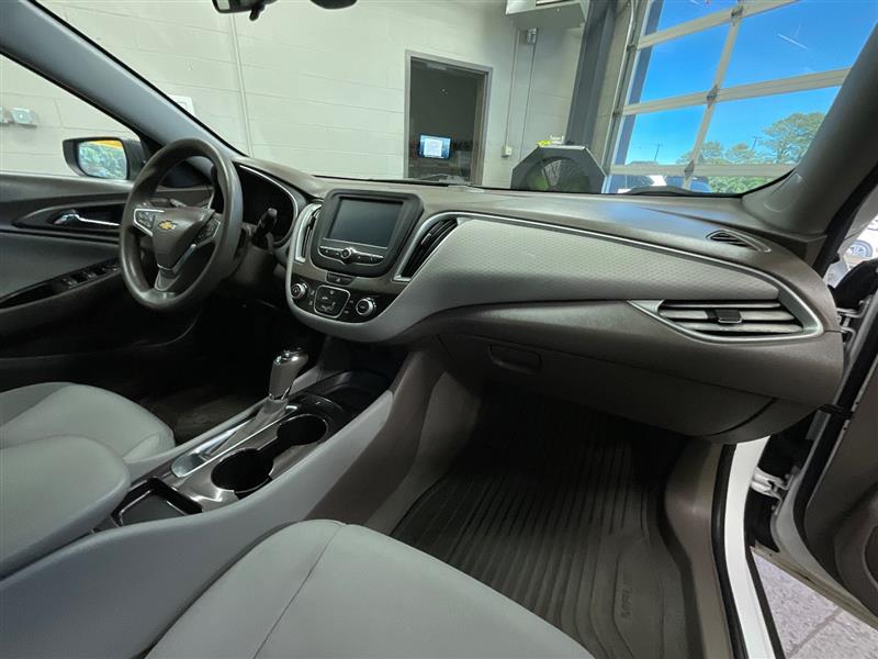 2018 CHEVROLET MALIBU LS
