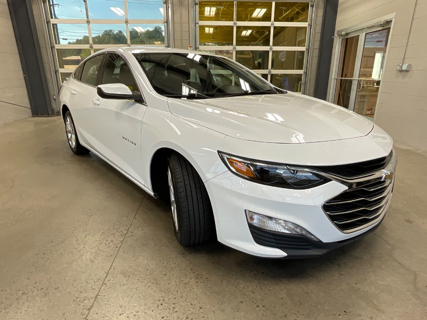 2023 Chevrolet Malibu 1LT - Photo 8