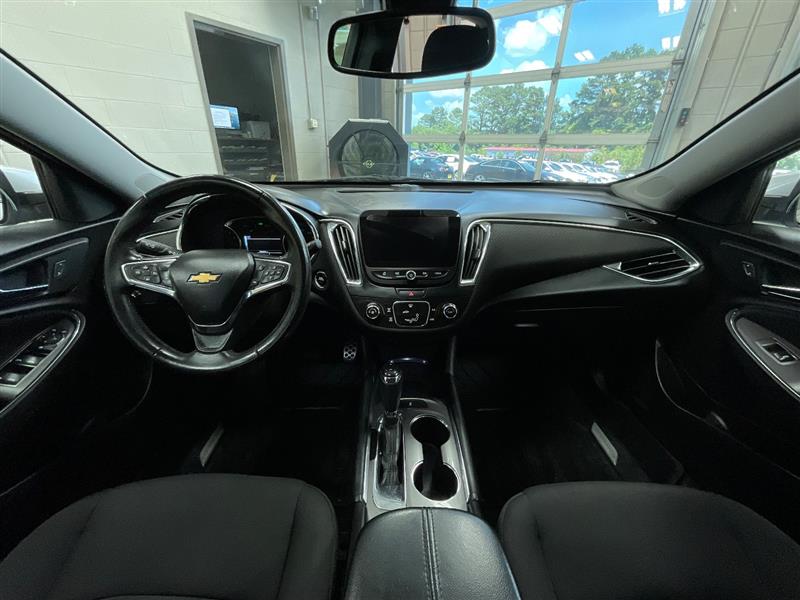 2017 CHEVROLET MALIBU LT