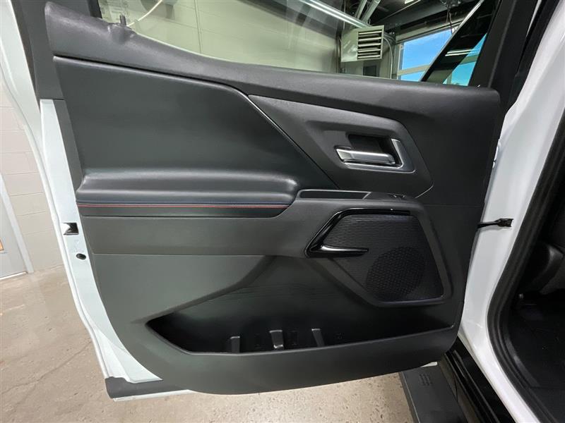 2025 CHEVROLET SILVERADO EV Max Range RST