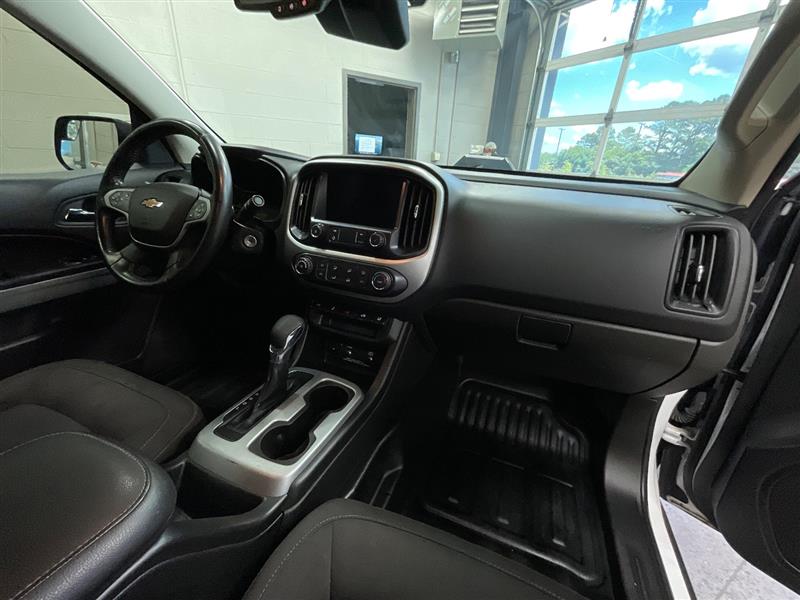 2022 CHEVROLET COLORADO LT