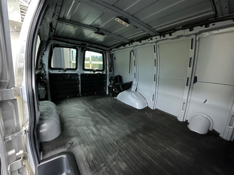 2024 CHEVROLET EXPRESS 2500 