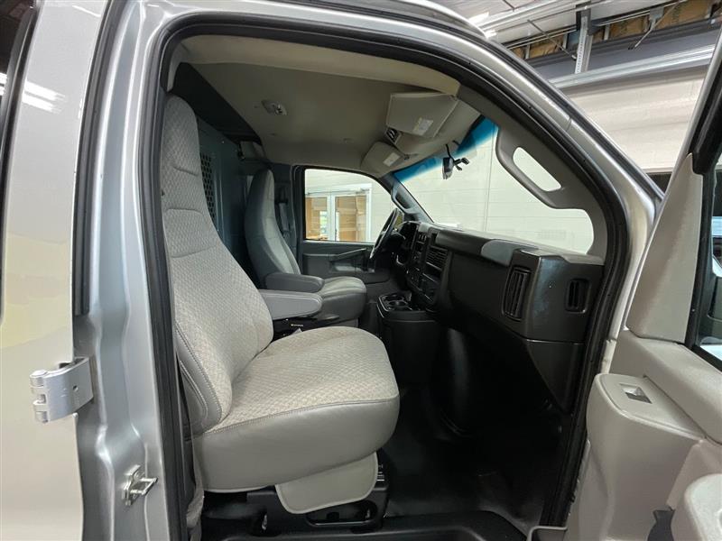 2024 CHEVROLET EXPRESS 2500 
