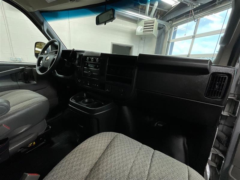 2024 CHEVROLET EXPRESS 2500 