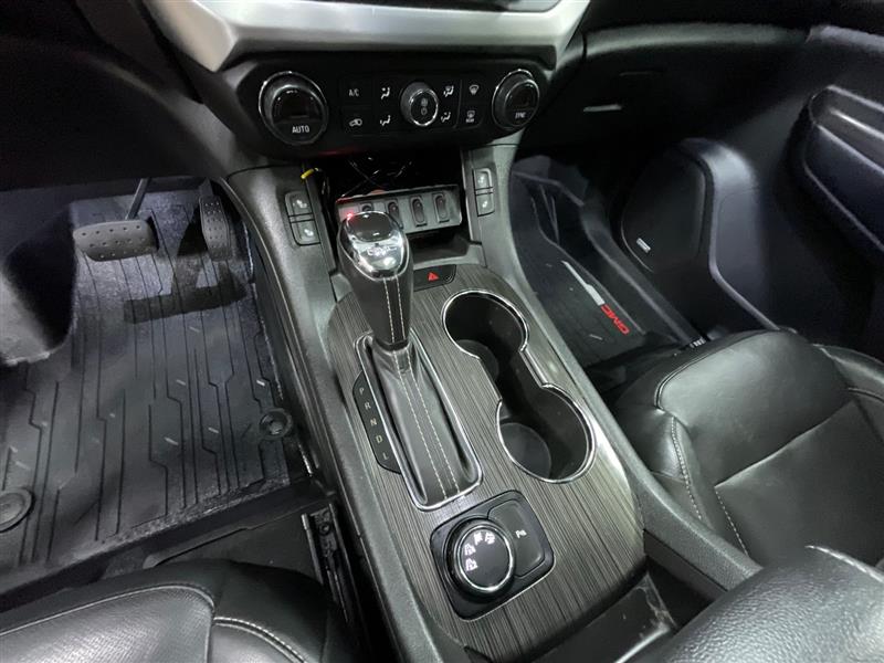 2019 GMC ACADIA SLT