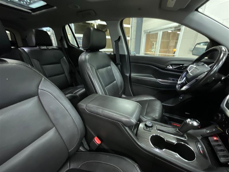 2019 GMC ACADIA SLT