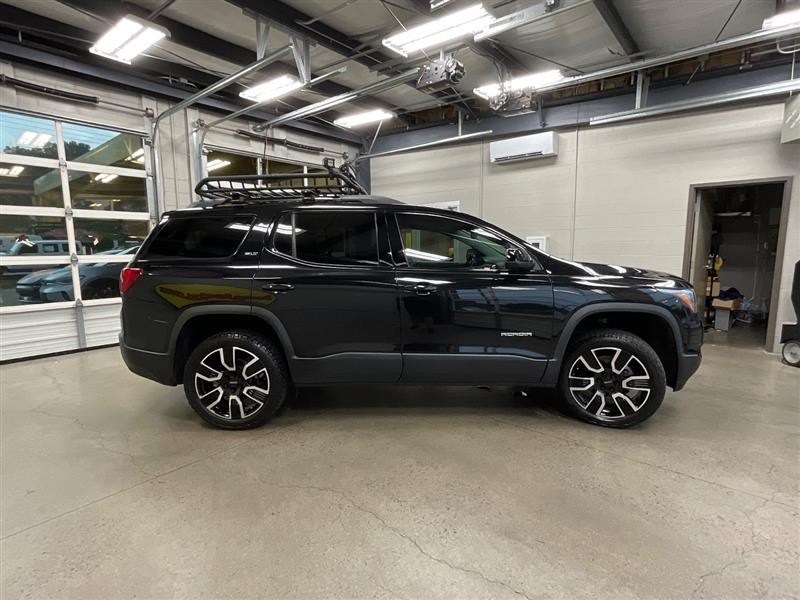 2019 GMC ACADIA SLT