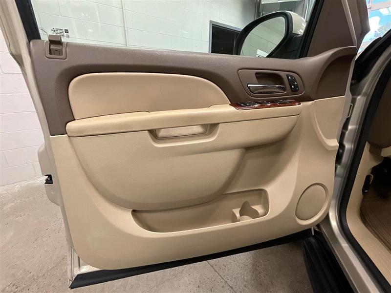 2011 GMC YUKON SLT