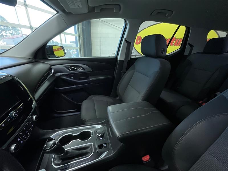 2019 CHEVROLET TRAVERSE LS