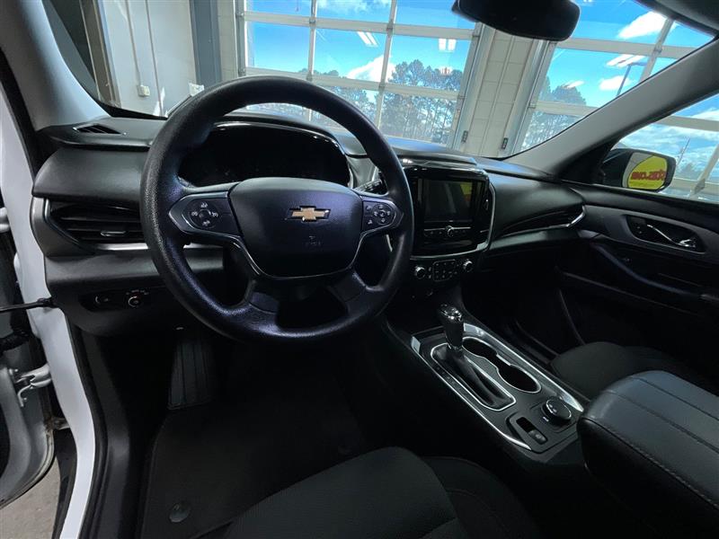 2019 CHEVROLET TRAVERSE LS