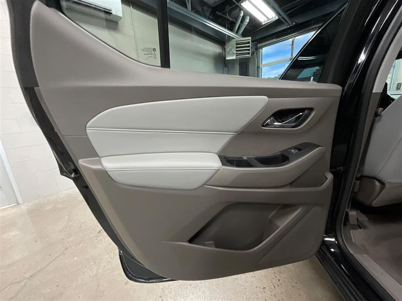 2019 CHEVROLET TRAVERSE LT CLOTH