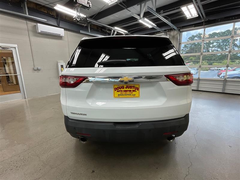 2020 CHEVROLET TRAVERSE LS
