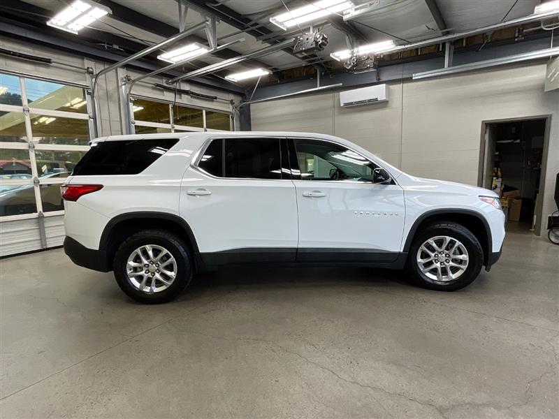 2020 CHEVROLET TRAVERSE LS