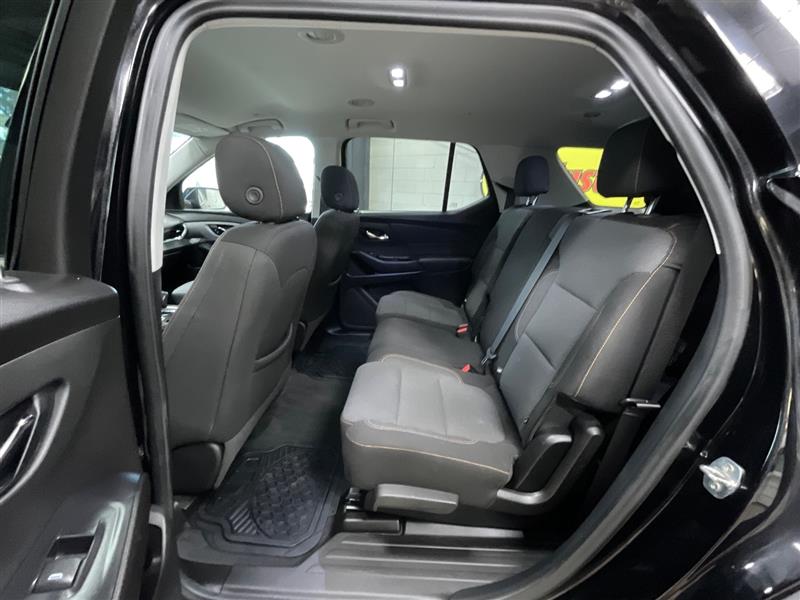 2021 CHEVROLET TRAVERSE LS