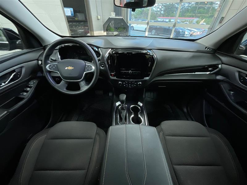2021 CHEVROLET TRAVERSE LS