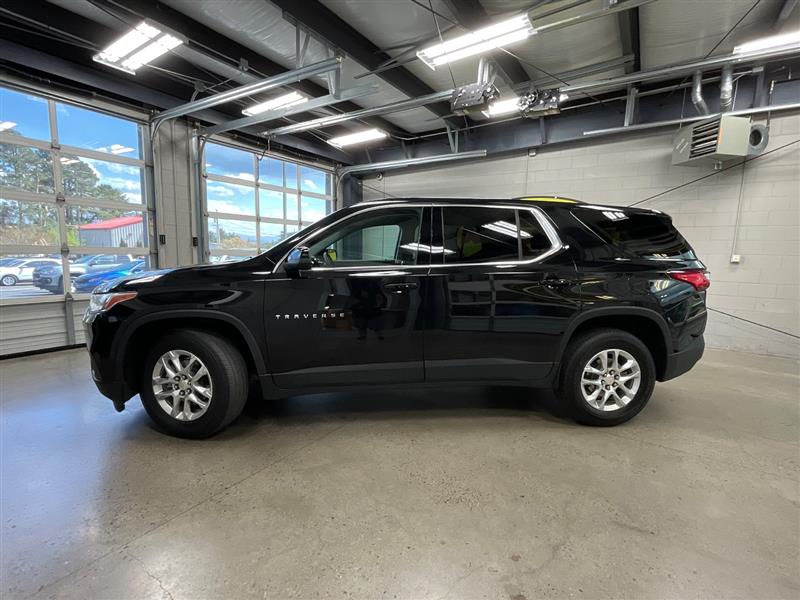 2021 CHEVROLET TRAVERSE LS