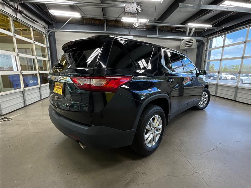2021 CHEVROLET TRAVERSE LS