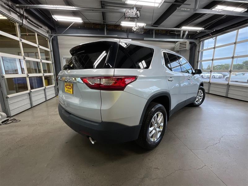 2020 CHEVROLET TRAVERSE LS