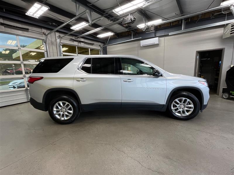 2020 CHEVROLET TRAVERSE LS