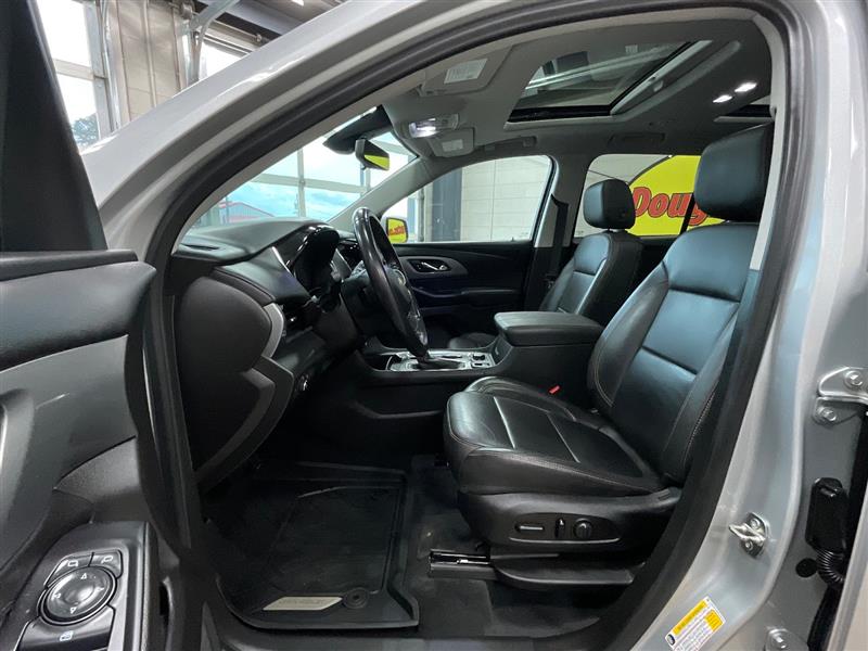 2021 CHEVROLET TRAVERSE LT LEATHER