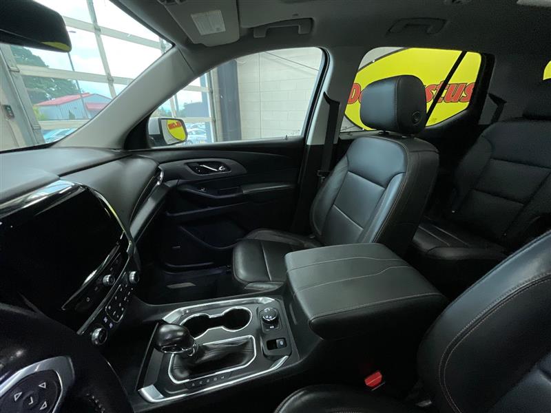2021 CHEVROLET TRAVERSE LT LEATHER