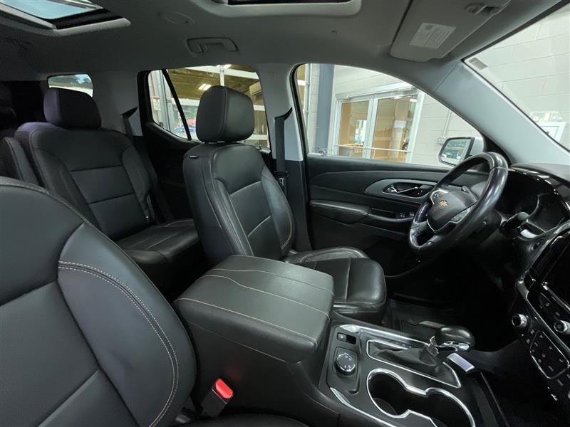 2021 CHEVROLET TRAVERSE LT LEATHER