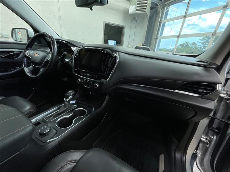 2021 CHEVROLET TRAVERSE LT LEATHER