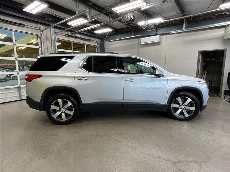 2021 CHEVROLET TRAVERSE LT LEATHER