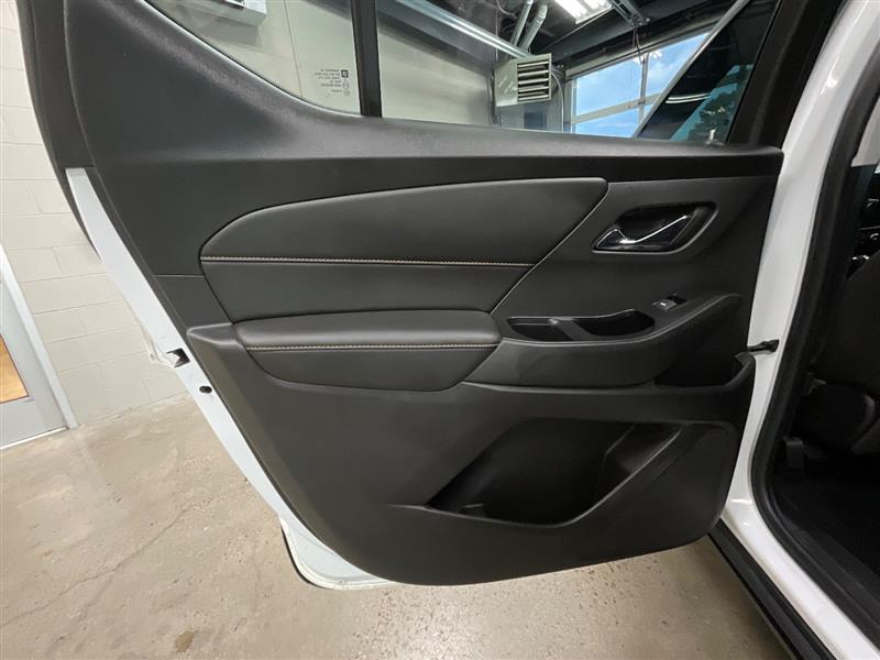 2018 CHEVROLET TRAVERSE LS