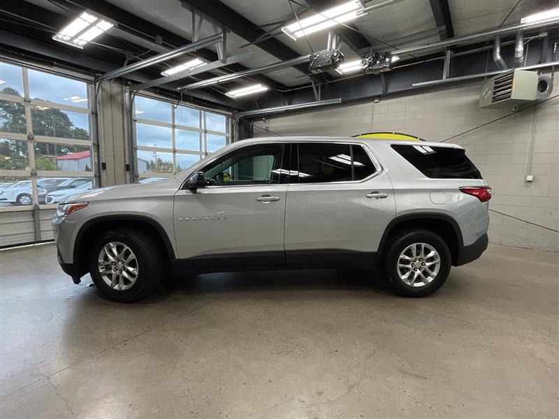 2021 CHEVROLET TRAVERSE LS