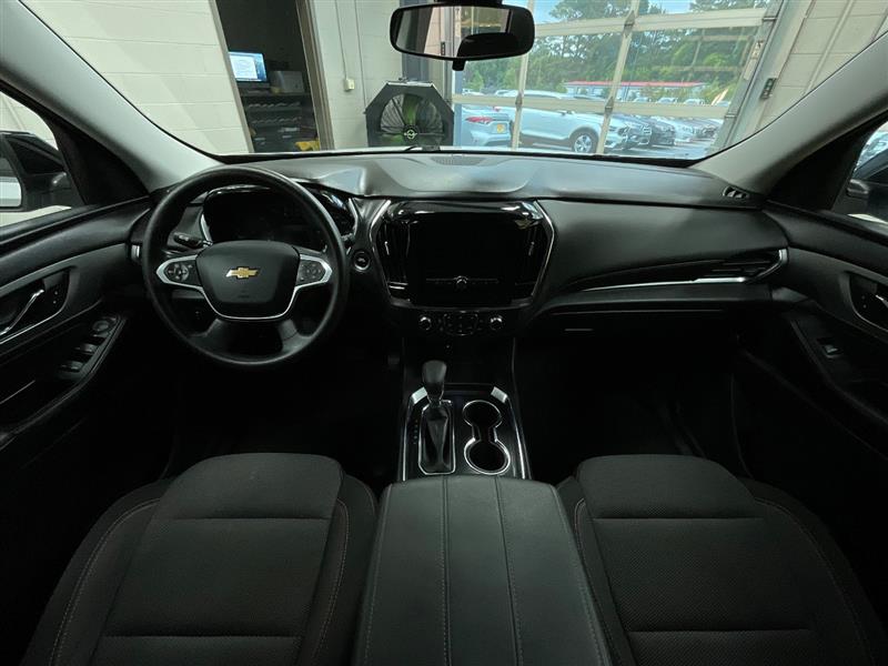 2021 CHEVROLET TRAVERSE LS
