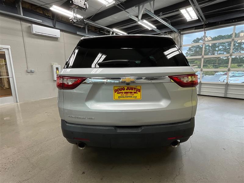2021 CHEVROLET TRAVERSE LS