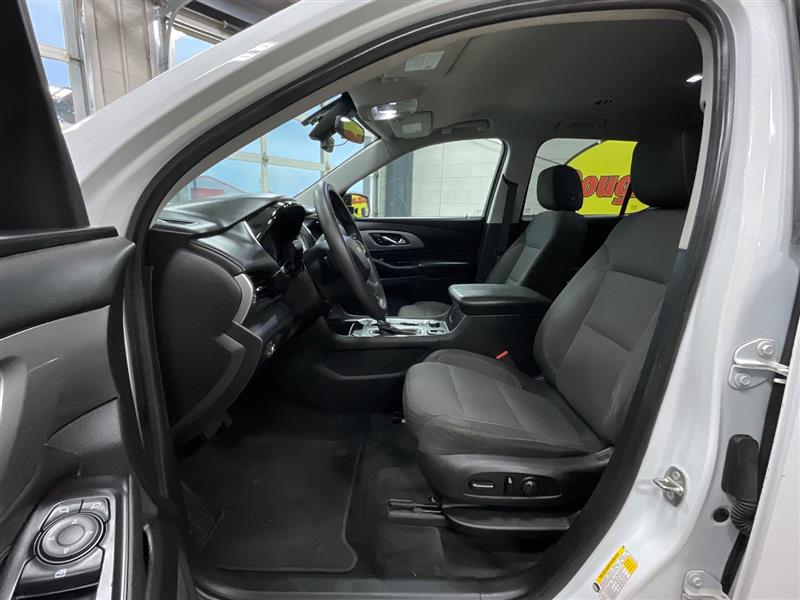 2018 CHEVROLET TRAVERSE LS