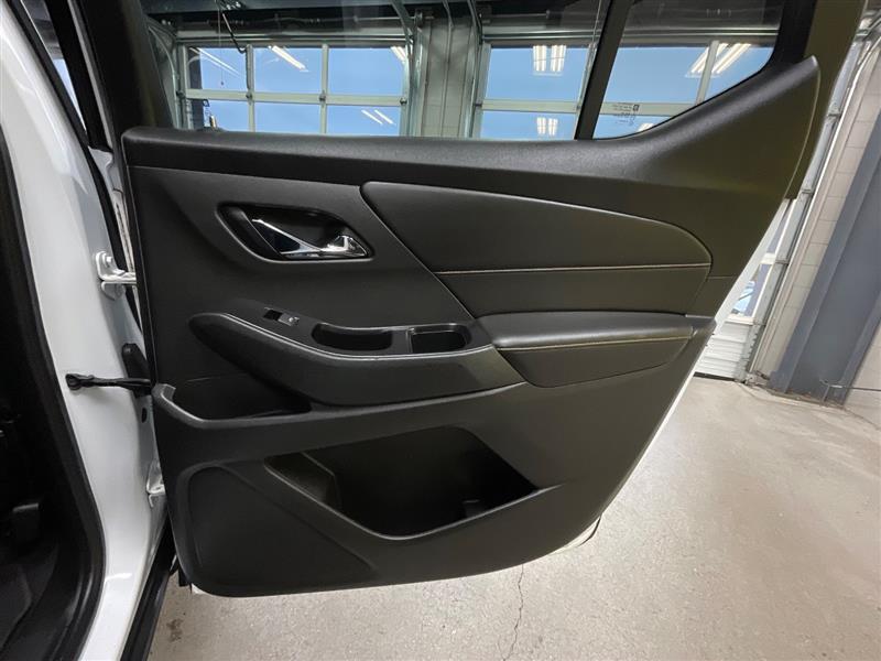 2018 CHEVROLET TRAVERSE LS