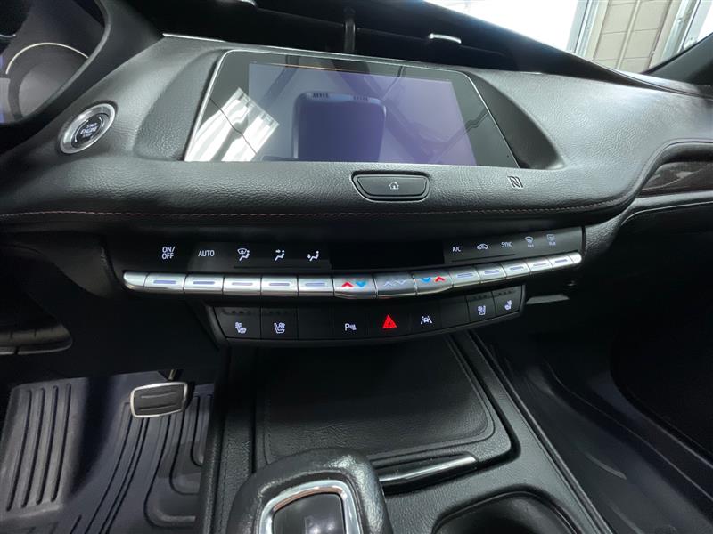 2019 CADILLAC XT4 FWD SPORT