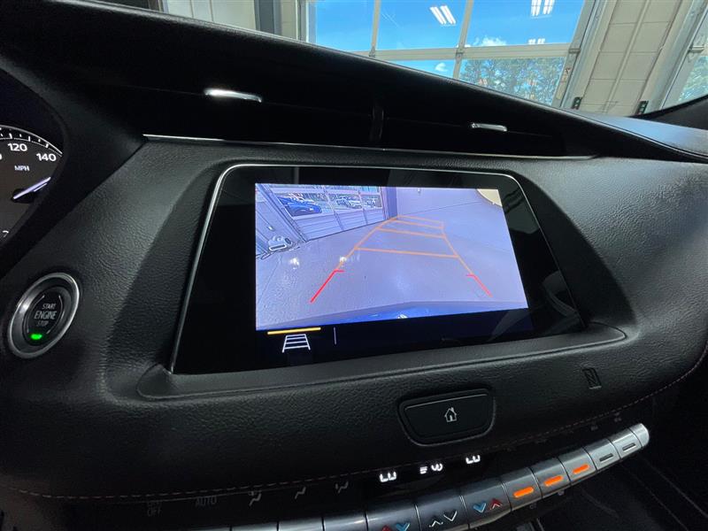 2019 CADILLAC XT4 FWD SPORT