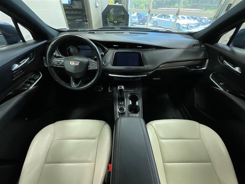 2019 CADILLAC XT4 FWD SPORT