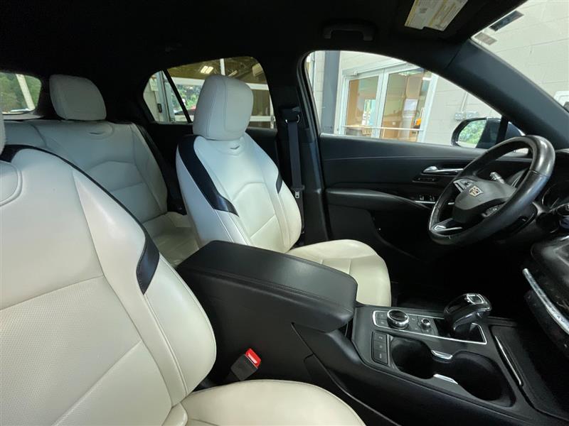 2019 CADILLAC XT4 FWD SPORT