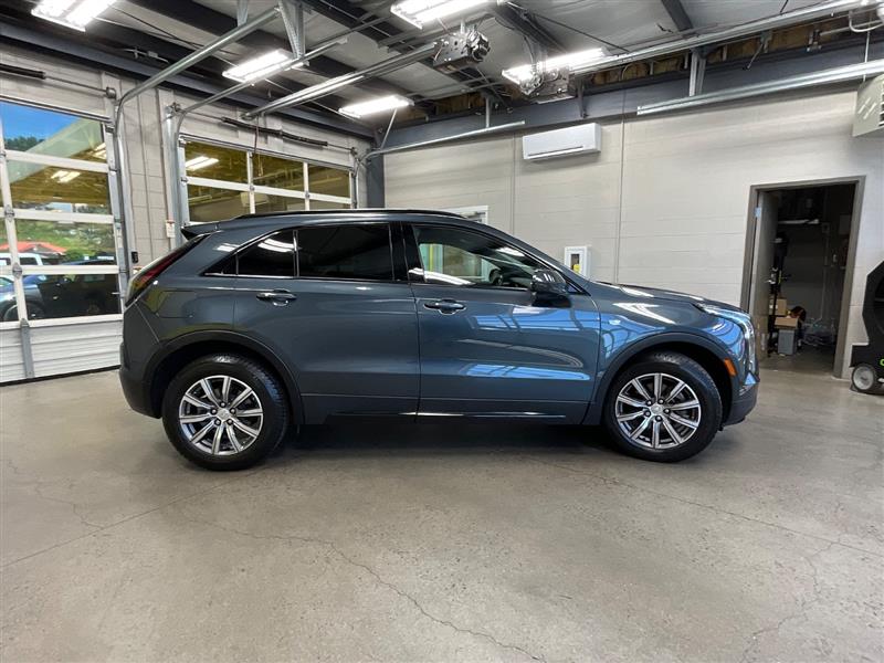 2019 CADILLAC XT4 FWD SPORT