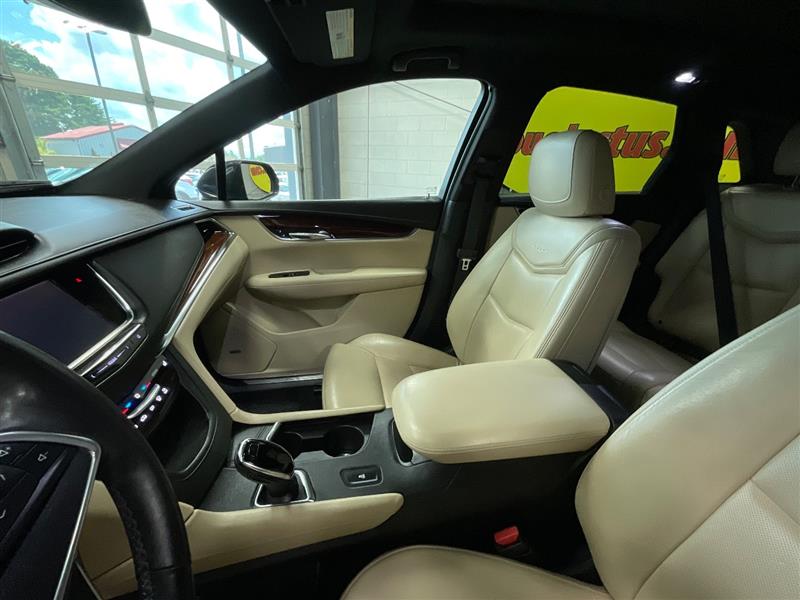 2017 CADILLAC XT5 LUXURY FWD